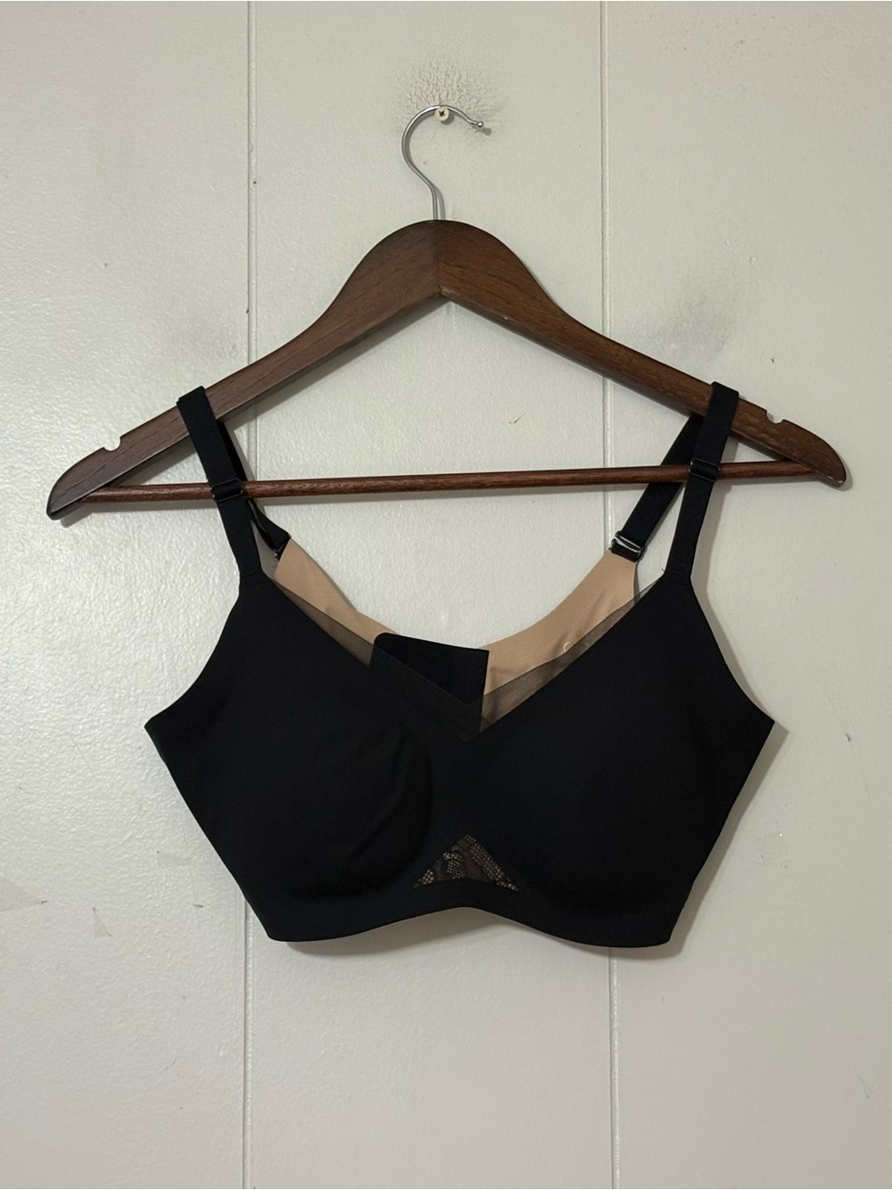 Honeylove LiftWear Crossover Wireless Bra Black Sculpting Comfort Size M - Picture 2 of 5